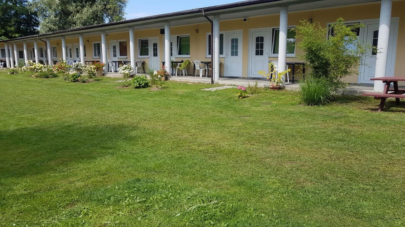 Pomerania Pokoje U Oliwii Rewal Exterior foto